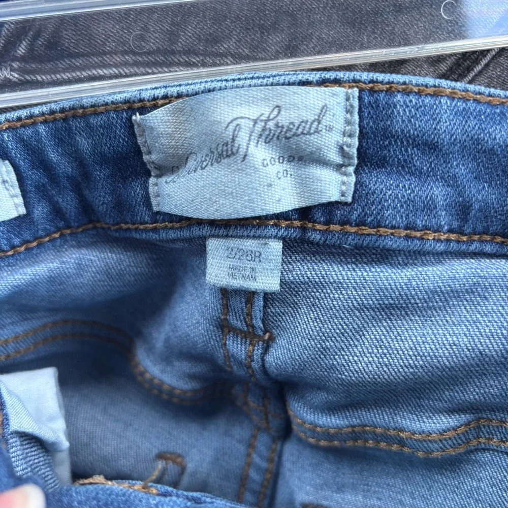 Universal Thread‎ Denim Jeans in Light Blue